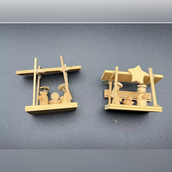 Vintage Miniature Christmas Ornament Nativity Creche Stable Wood Lot of 6 Carved - Picture 7 of 15